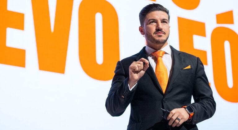 INE rechaza bajar espots del PRI contra Samuel García