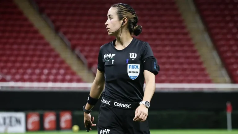 Katia Itzel, primera árbitra mexicana en Mundial