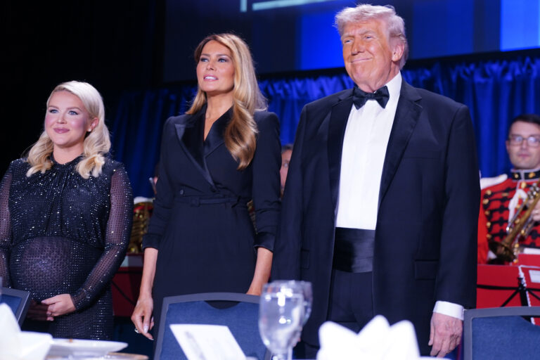 Melania Trump critica a ABC por comentarios de Kimmel