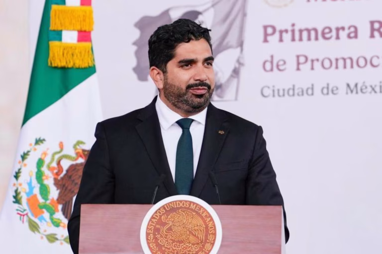 Sheinbaum propone a Lazzeri como embajador en EU