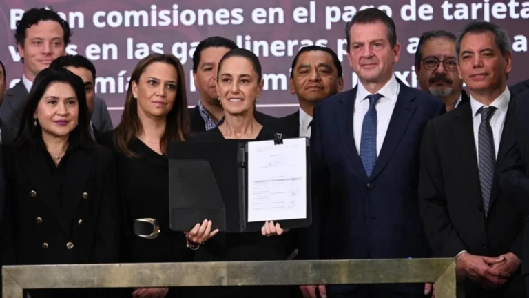 Eliminan comisiones en gasolina por pagos digitales