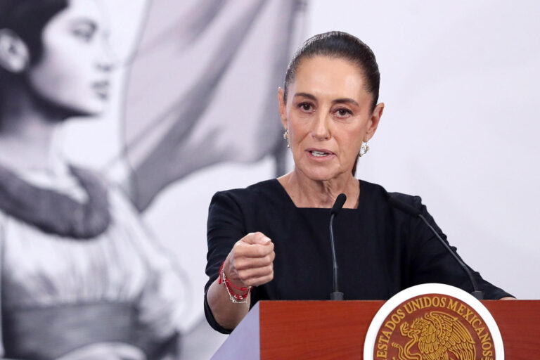 Sheinbaum reitera apoyo a Trump y condena violencia