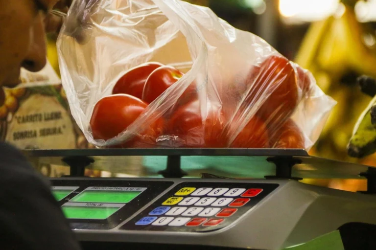 Canasta básica sube más que la inflación: Inegi