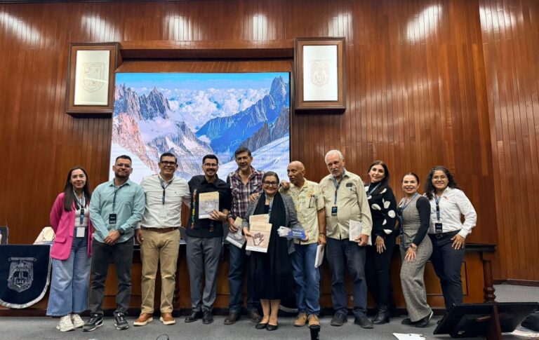 SEDIF BCS impulsa nuevas masculinidades en coloquio