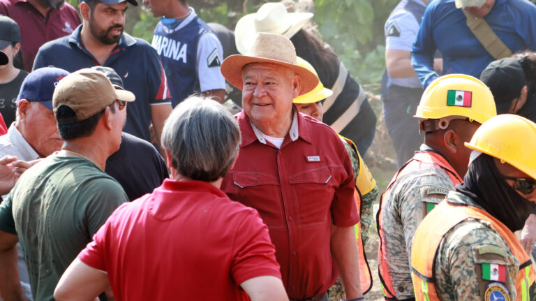 Jornada de limpieza mejora represo El Salto en La Paz