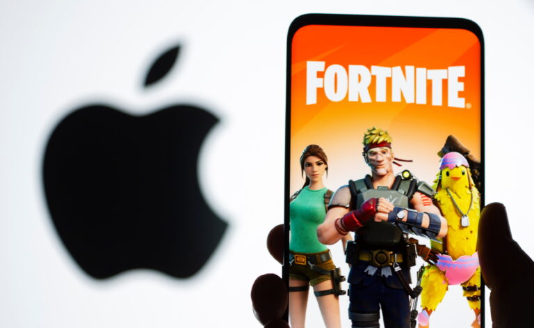 Fortnite regresa a App Store de Apple