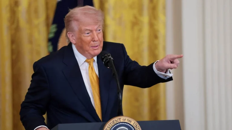 Trump advierte acciones si México no frena drogas