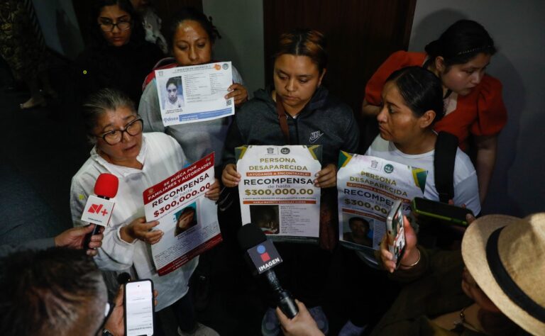 Gobernación dialoga con colectivos de desaparecidos