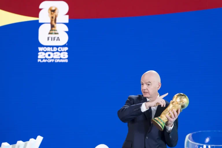 FIFA retrasa pagos por reventa de boletos del Mundial