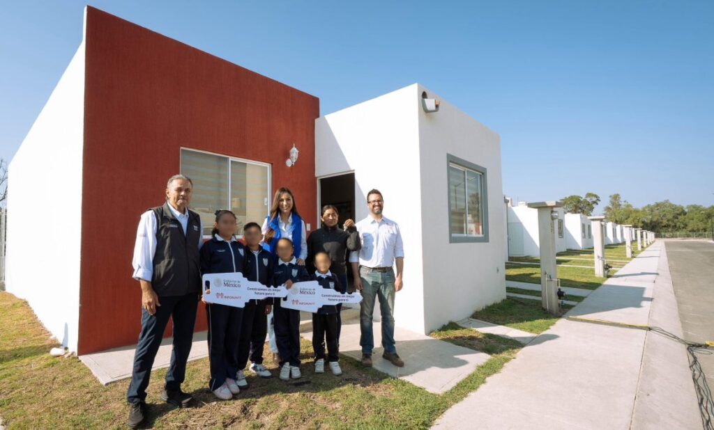Entregan 111 viviendas del Bienestar en Guanajuato 2 Entregan 111 viviendas del Bienestar en Guanajuato