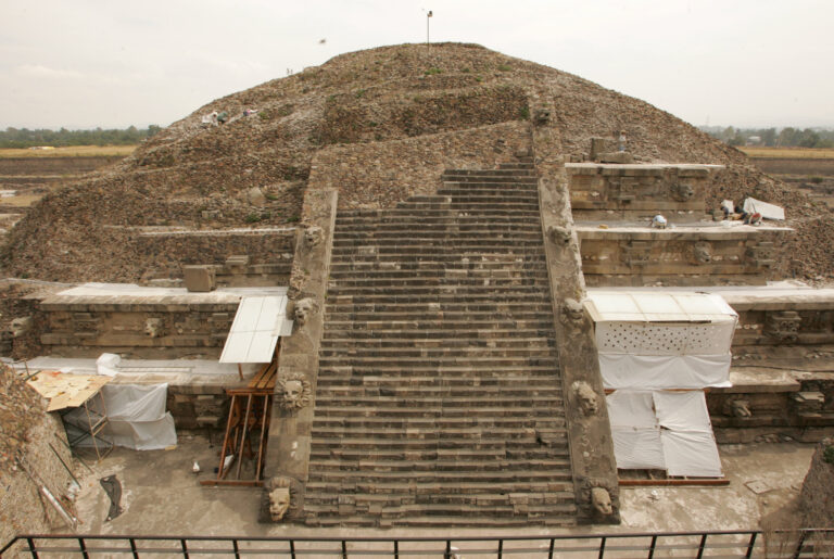 Alertan grave deterioro del Templo de Quetzalcóatl