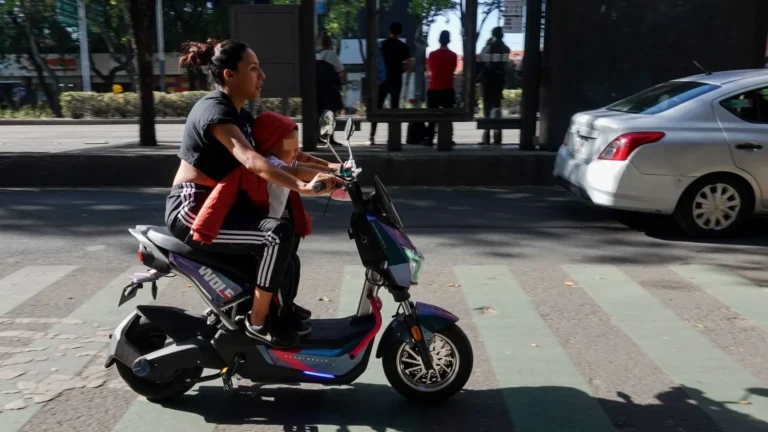CDMX dará plazo antes de multar motos eléctricas