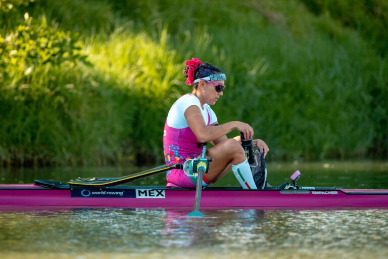 Kenia Lechuga gana oro en la Copa del Mundo de Remo