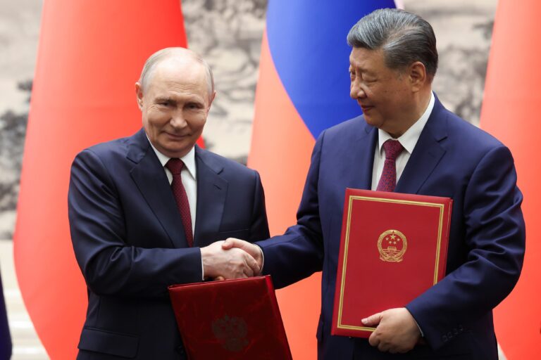 Putin y Xi refuerzan alianza entre Rusia y China