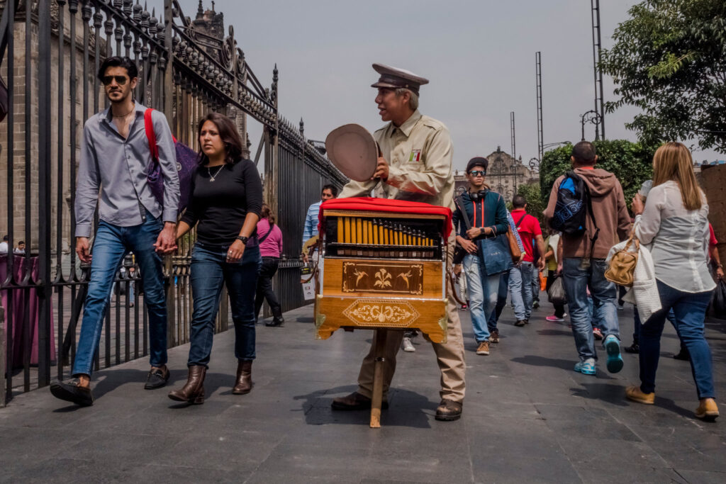Organilleros ya son patrimonio cultural de CDMX 1 Organilleros ya son patrimonio cultural de CDMX