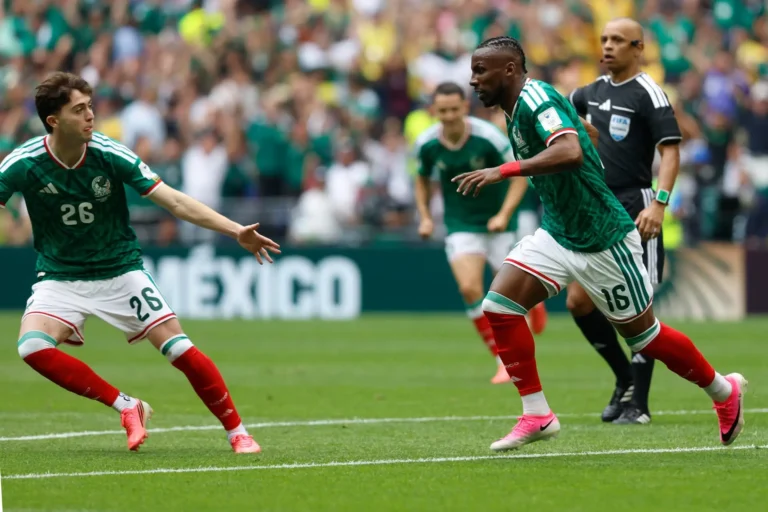 México vence a Sudáfrica 2-0 en el arranque del Mundial 2026