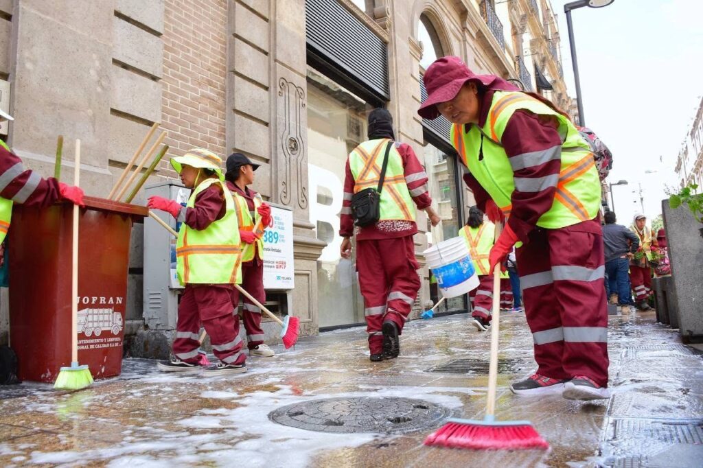 Clara Brugada encabeza tequio en el Centro Histórico 2 Clara Brugada encabeza tequio en el Centro Histórico