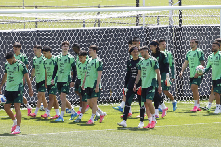 México enfrentará a Ecuador en dieciseisavos del Mundial
