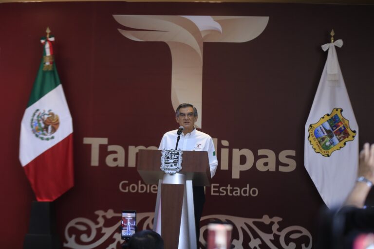 Américo Villarreal niega investigación por huachicol