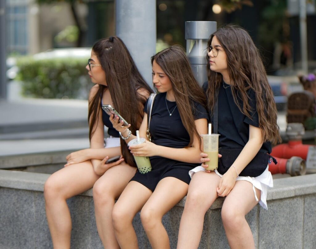 Reino Unido restringirá redes sociales a menores de 16 años 1 Reino Unido restringirá redes sociales a menores de 16 años