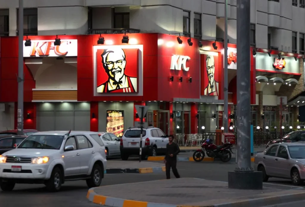 Yum Brands venderá Pizza Hut por 2 mil 700 mdd 2 Yum Brands venderá Pizza Hut por 2 mil 700 mdd
