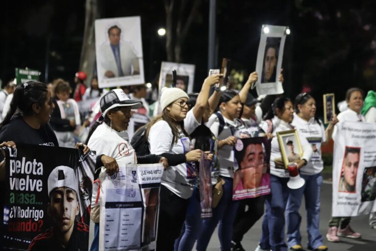 Madres buscadoras protestan previo al Mundial 2026