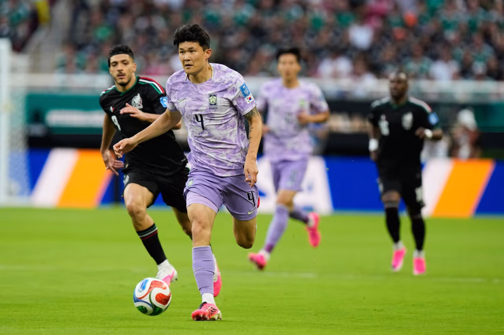 México vence a Corea y asegura su regreso al Azteca 2 México vence a Corea y asegura su regreso al Azteca
