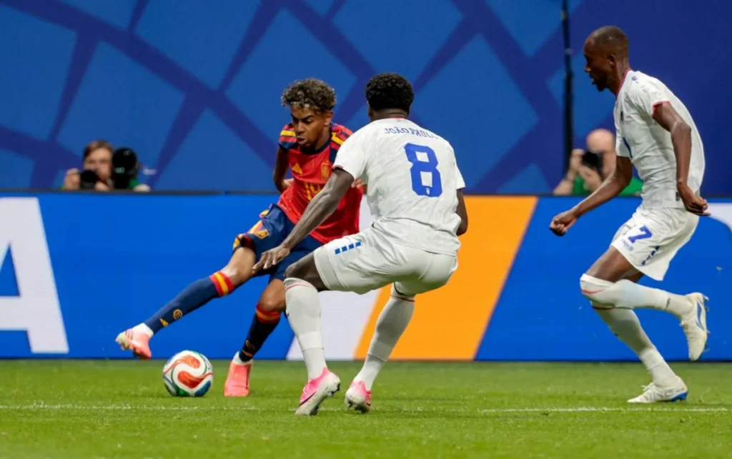 Cabo Verde sorprende y frena a España con empate 1 Cabo Verde sorprende y frena a España con empate