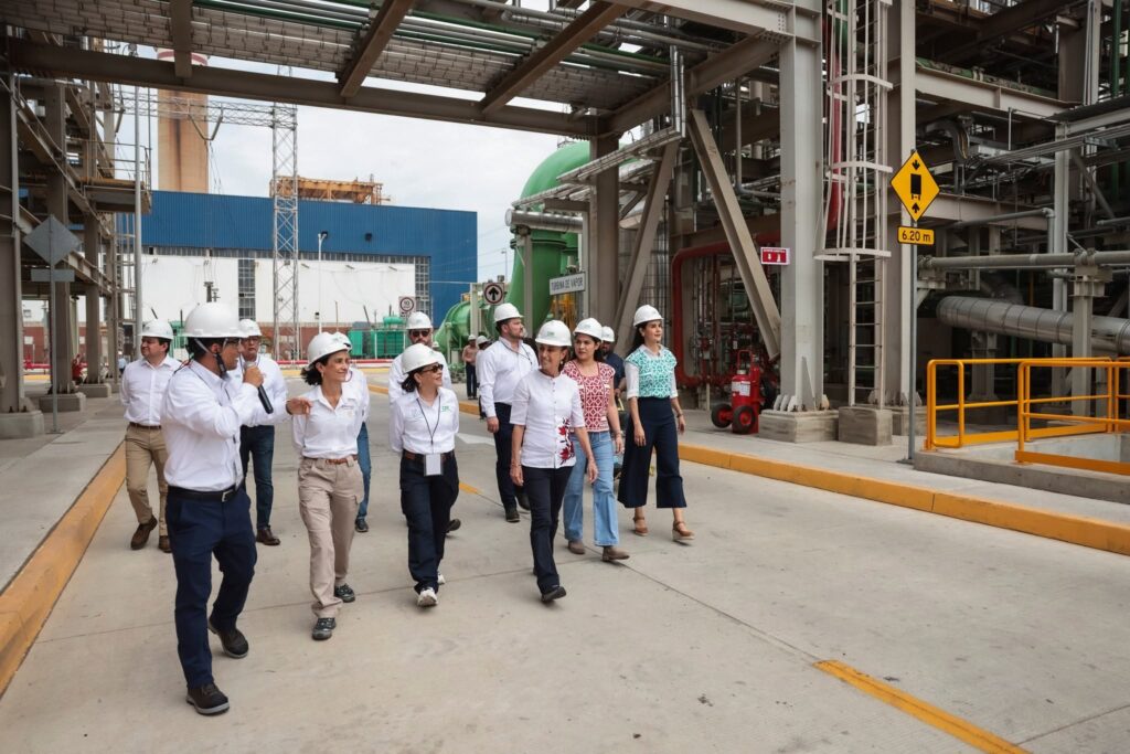 Sheinbaum inaugura planta de ciclo combinado en Manzanillo 1 Sheinbaum inaugura planta de ciclo combinado en Manzanillo