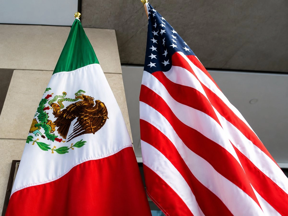 8 México y EU refuerzan cooperación en seguridad