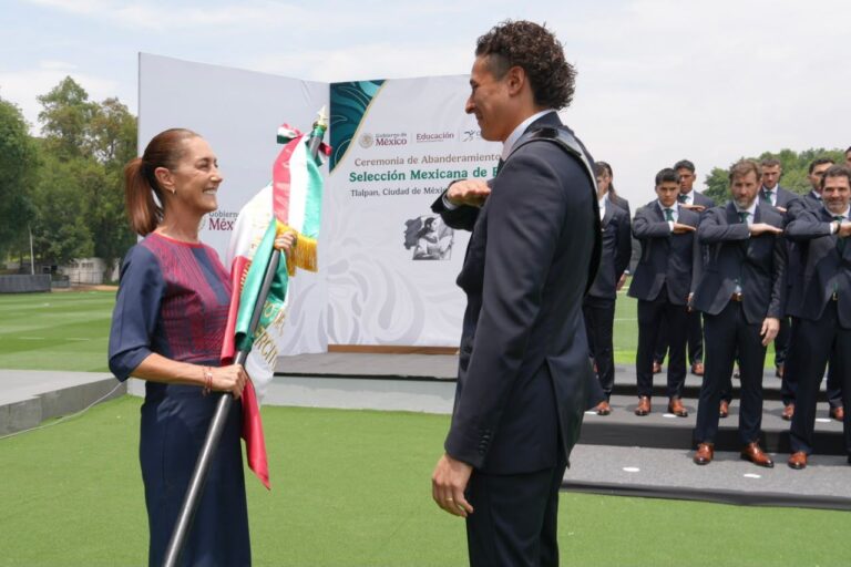Sheinbaum abandera a la Selección Mexicana rumbo al Mundial 2026