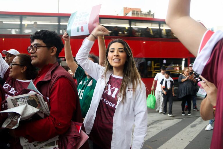María Teresa Ealy participa en activación de juventudes de Morena