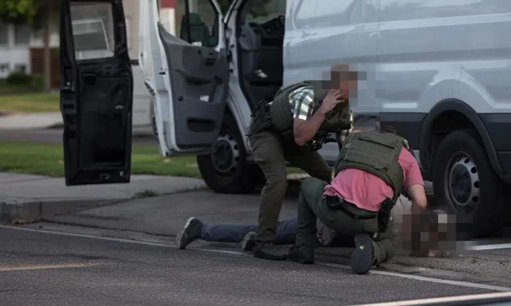 Mexicano muere tras recibir disparos de agente del ICE en Houston 1 Mexicano muere tras recibir disparos de agente del ICE en Houston