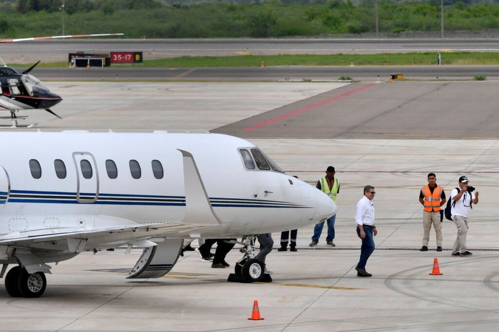 Juan Orlando Hernández regresa a Honduras tras indulto 1 Juan Orlando Hernández regresa a Honduras tras indulto