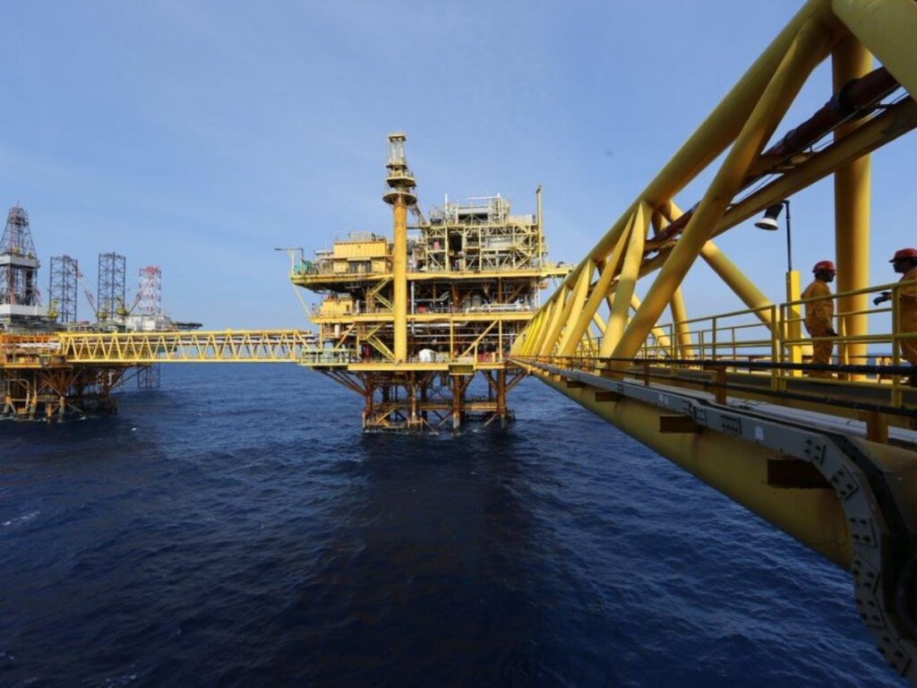 Asalto armado en plataforma de Pemex en Ku Maloob Zaap 1 Asalto armado en plataforma de Pemex en Ku Maloob Zaap