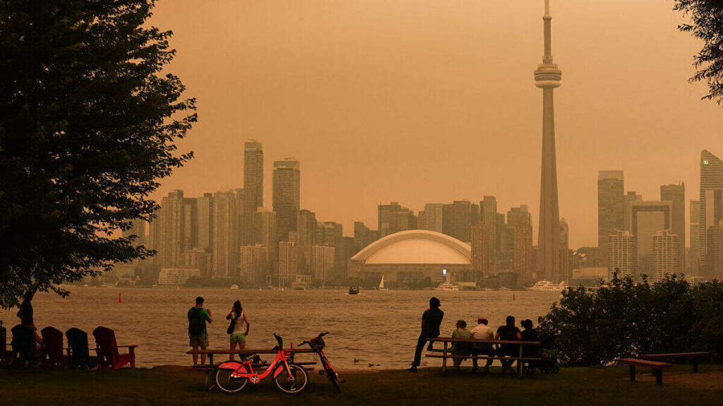 Incendios en Canadá obligan a evacuar comunidad en Ontario 2 Incendios en Canadá obligan a evacuar comunidad en Ontario