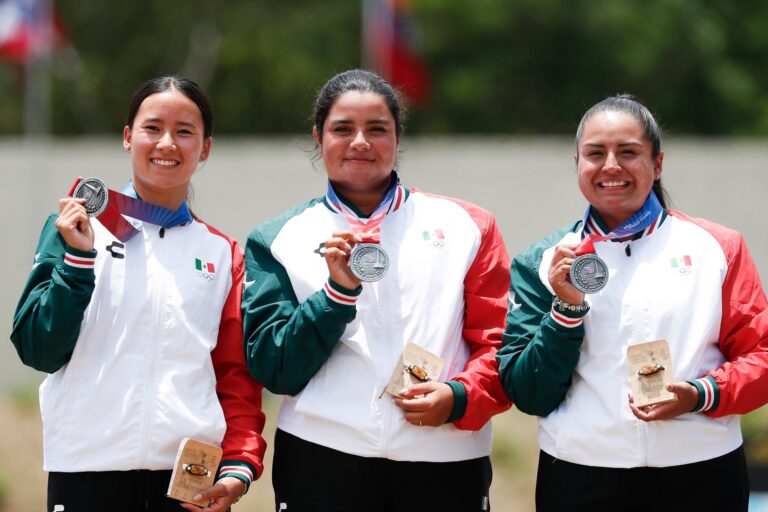 México suma dos platas más en tiro con arco en Santo Domingo 2026