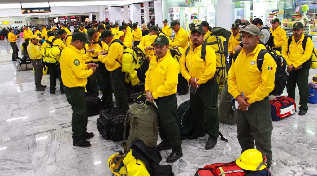 México envía 104 brigadistas a Canadá por incendios 2 México envía 104 brigadistas a Canadá por incendios