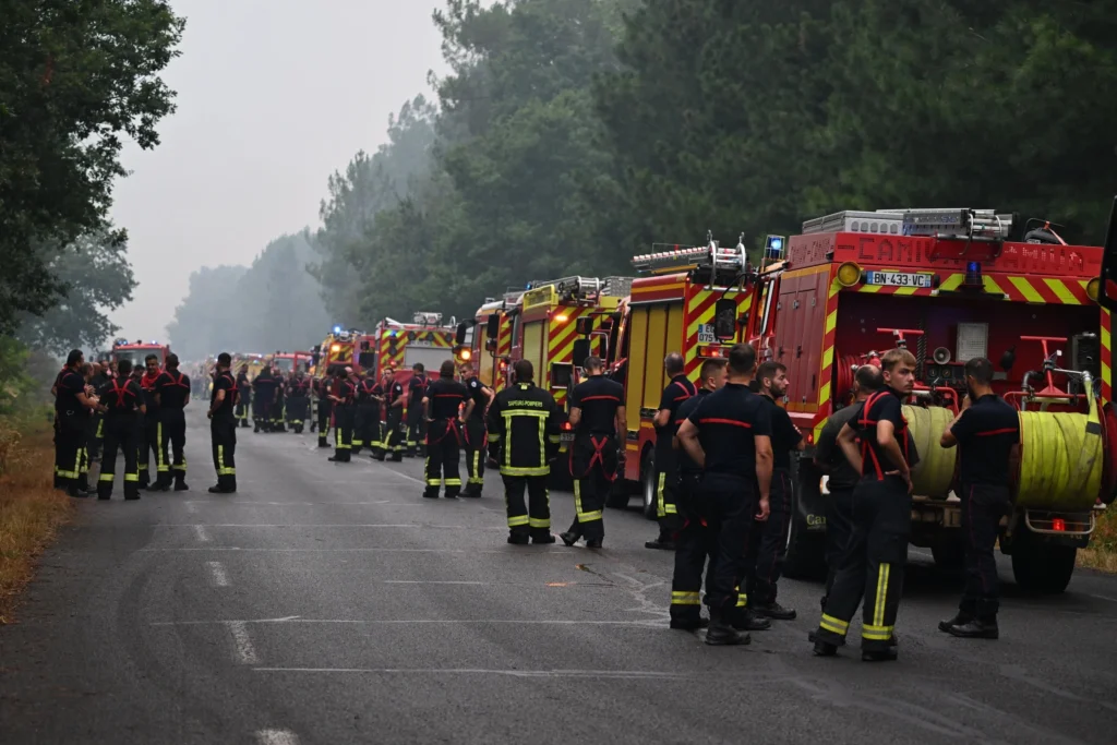Incendios amenazan Burdeos y dejan miles de evacuados 2 Incendios amenazan Burdeos y dejan miles de evacuados