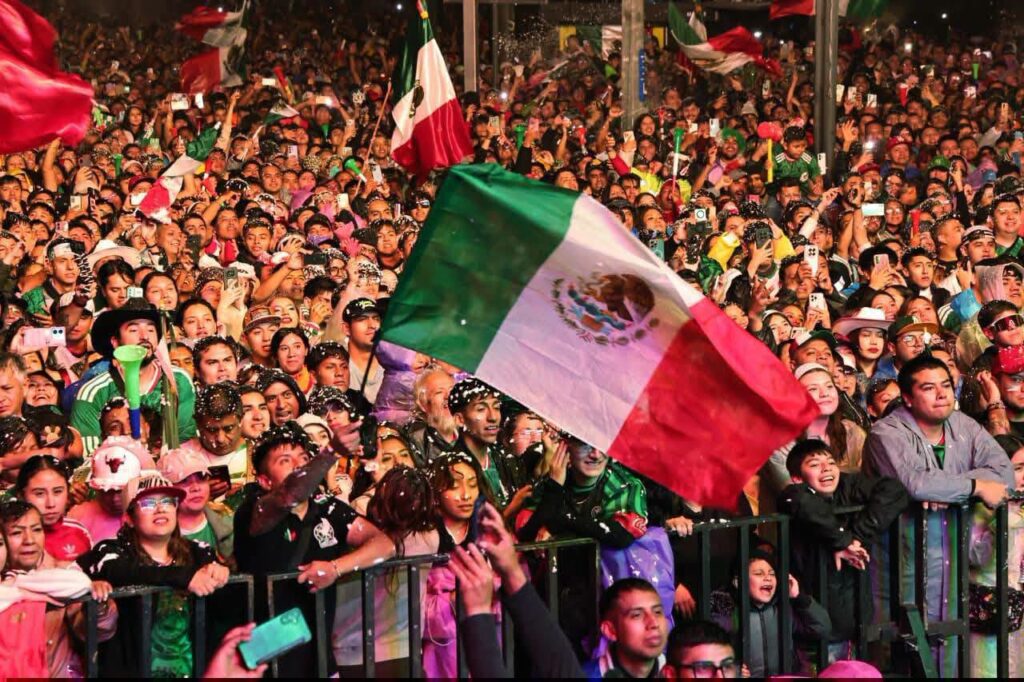 México desata una fiesta histórica tras vencer a Ecuador 3 México desata una fiesta histórica tras vencer a Ecuador