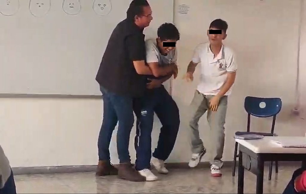 Investigan a maestro de secundaria por posible abuso sexual en Acámbaro 1 Investigan a maestro de secundaria por posible abuso sexual en Acámbaro