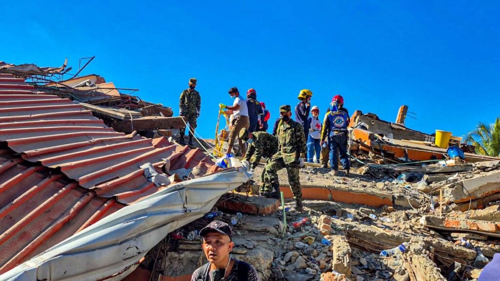 Terremoto en Colombia deja 224 muertos y miles de afectados 2 Terremoto en Colombia deja 224 muertos y miles de afectados