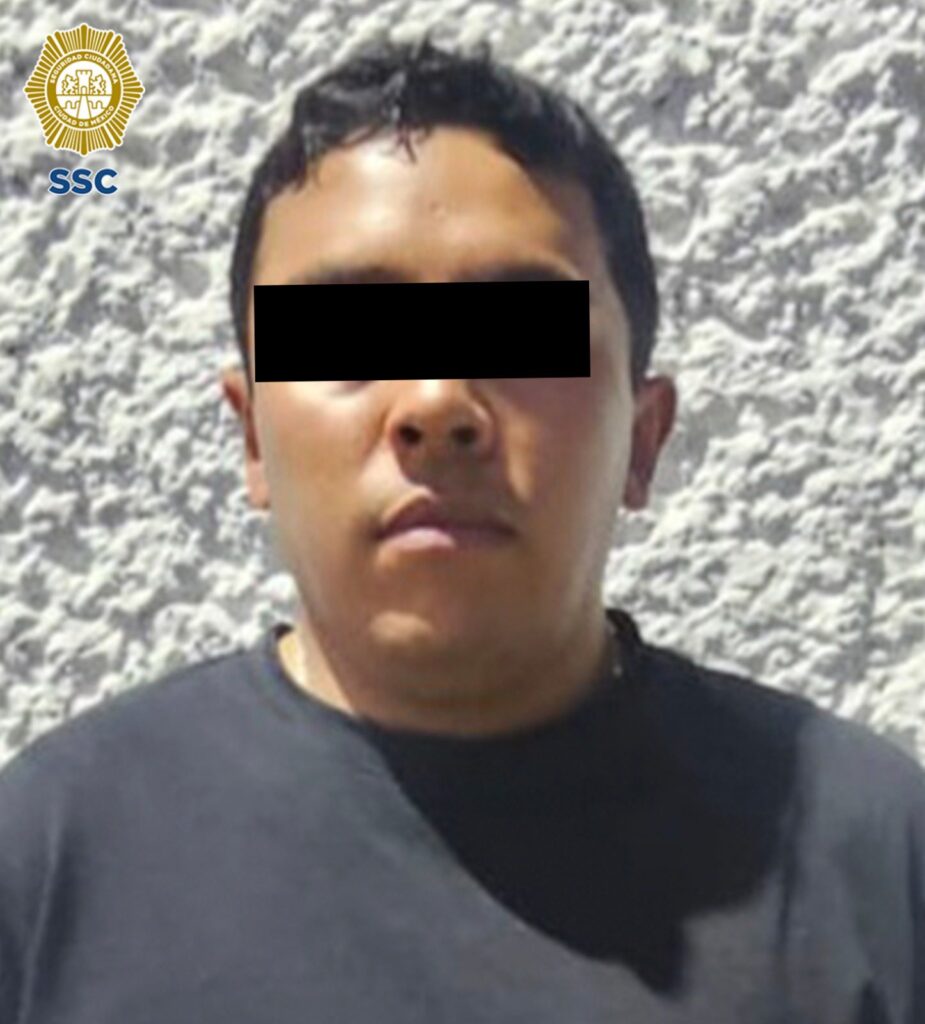 Detienen a hombre con cría de tigre blanco en Iztapalapa 1 Detienen a hombre con cría de tigre blanco en Iztapalapa