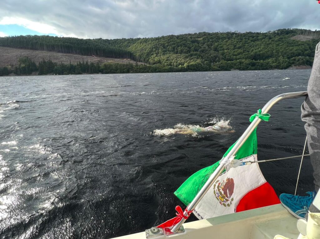 Arleen González rompe récord mundial en aguas del Ártico 1 Arleen González rompe récord mundial en aguas del Ártico