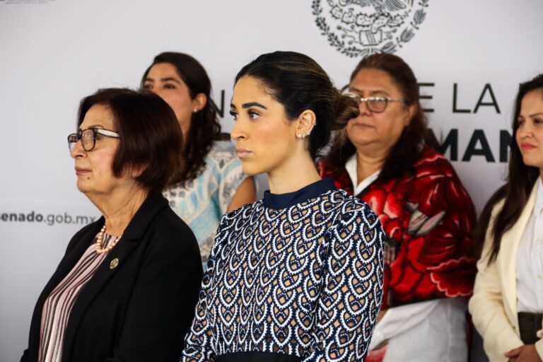 María Teresa Ealy defiende derechos de las audiencias