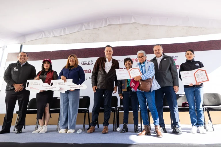 Infonavit entrega viviendas en Querétaro y avanza plan habitacional