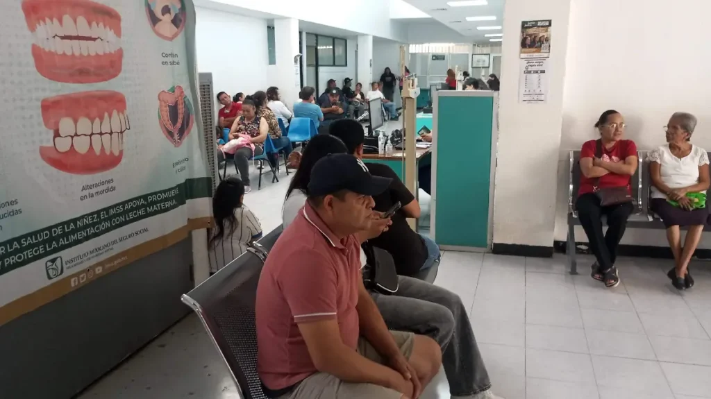 Pacientes con enfermedades raras denuncian desabasto 2 Pacientes con enfermedades raras denuncian desabasto