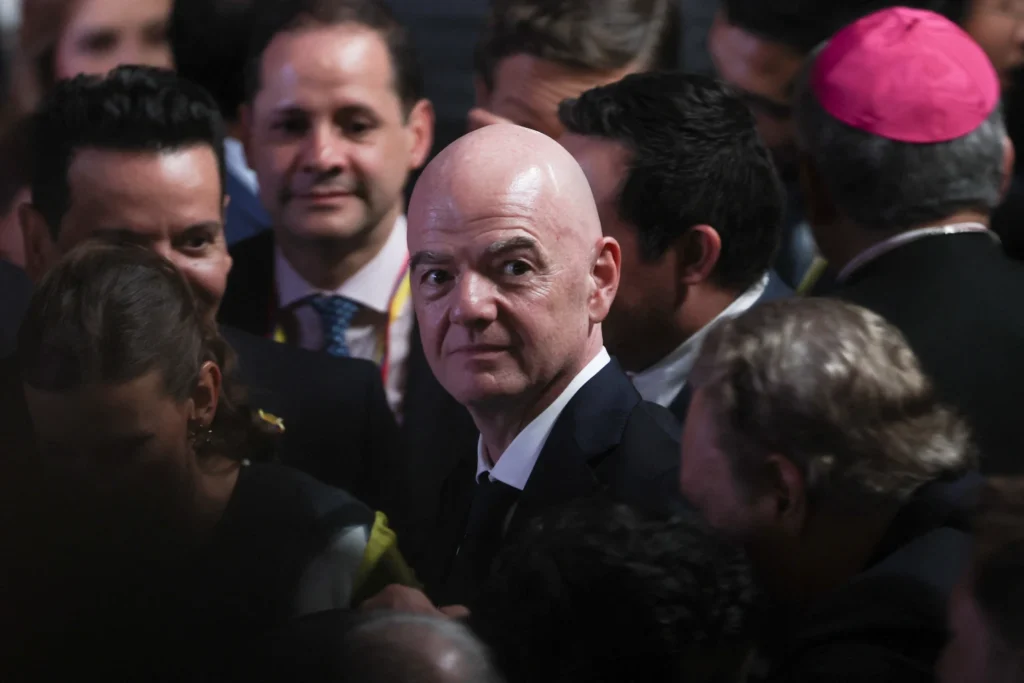 Seis federaciones árabes respaldan a Infantino 2 Seis federaciones árabes respaldan a Infantino