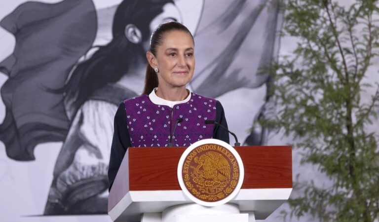 Sheinbaum califica de exagerado presupuesto del INE para 2027