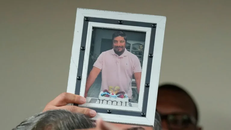 México respaldará a familia de migrante muerto por ICE